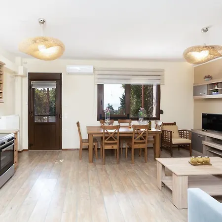 Twinstars Apartment With Courtyard And View Kalyves Polygyrou Exterior photo
